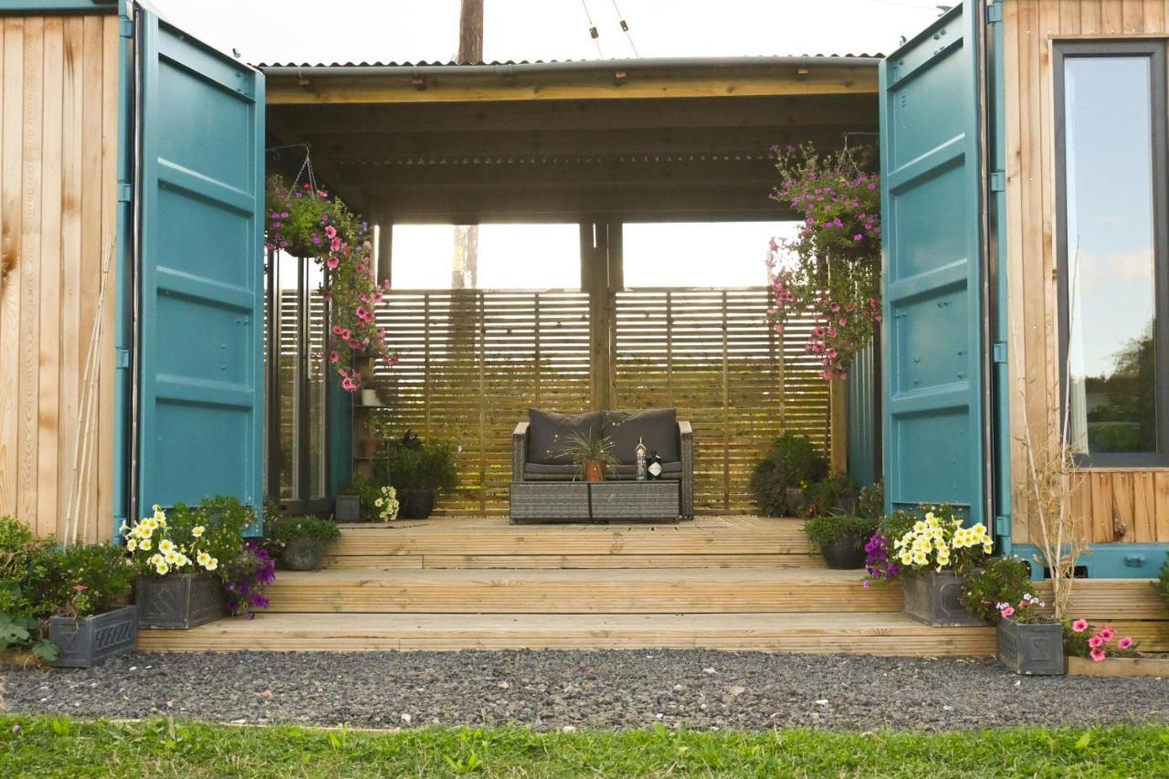Delphinum Cabin Badsey Bagian luar foto